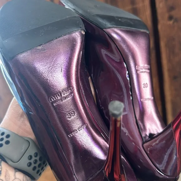 MIU MIU patent leather pump open toe maroon burgundy 39 designer